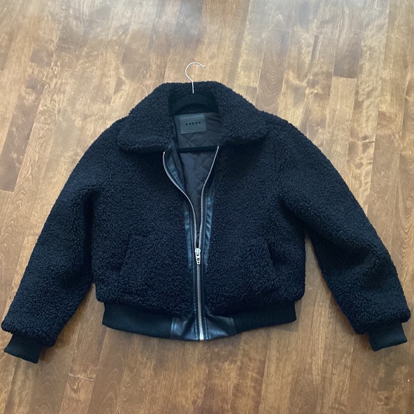 Blank NYC Teddy Jacket Bomber Black size Small - Picture 3 of 14